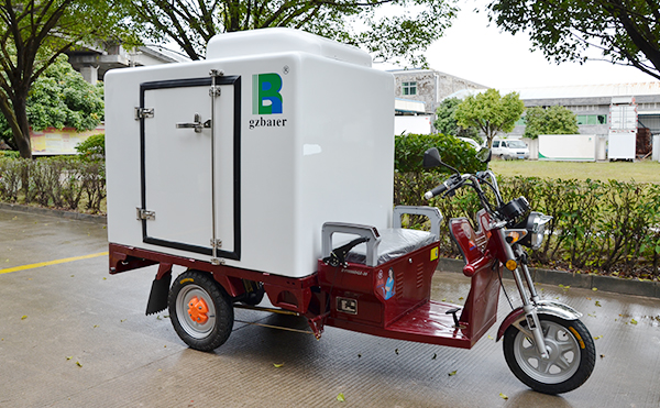 電動三輪冷藏車